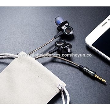 Ecouteurs Filaire 3,5 mm, Ecouteurs Intra-Auriculaires avec Microphone HD,  Anti-Bruit Casque Filaire, Deep Bass,Jack 3.5mm, pour Samsung, iphone et la
