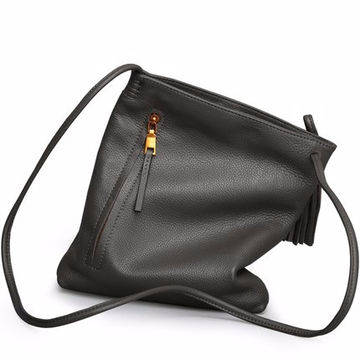 Large Black Leather Bag With Zip and Removable Cross Body 