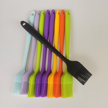 https://p.globalsources.com/IMAGES/PDT/B5138851677/BBQ-silicone-Cooking-Oil-Brush.jpg