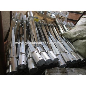 Martillo redondo de poste galvanizado en caliente en manga/anclaje de poste de manga de tierra