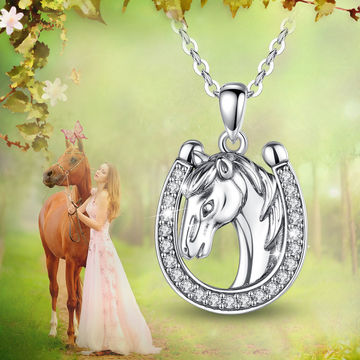 Girls Horse Necklace 925 Sterling Silver Heart Shaped Horse Cubic