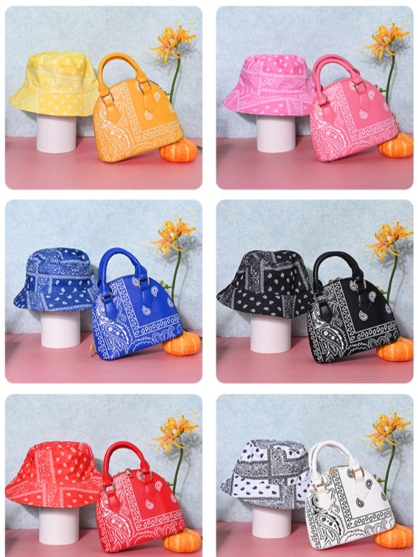 Buy New Trendy Mini Shoulder Purses Handbags For Women Hand Bags Fashion  Kids Small Handbag Cute Mini Crossbody Bags Ladies from Hebei Yifan Import  and Export Trade, China