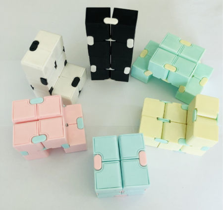 China Fidget Cube Amazon Hot Fidget Toy Mini Stress Toy For Anxiety Relief And Kill Time On Global Sources Fidget Toy Toy Stress Toys