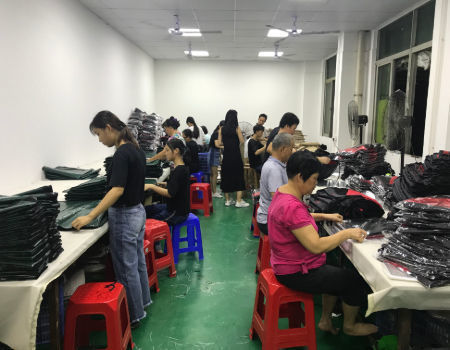Vietnam Personalised small makeup bags Factory