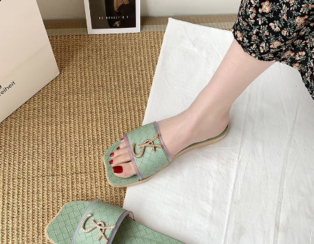 womens casual sandals