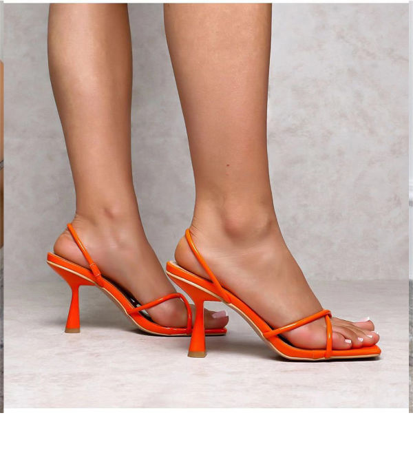 China Nuevos tacones de aguja abiertos cruzados para el verano 2021  encendido Global Sources,los tacones altos venden al por mayor,talones de  alta calidad,tacones altos atractivos