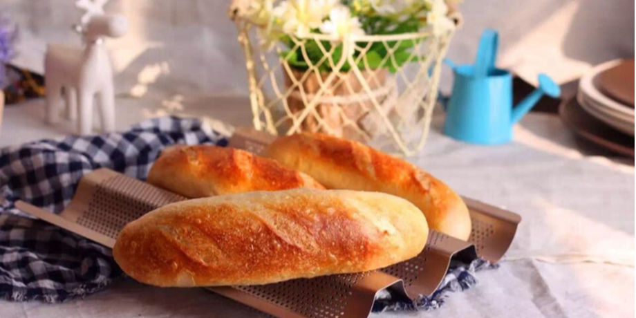 moule à pain français en gros, fabricant de moules à pain baguette,  fournisseur de plateaux à pain français