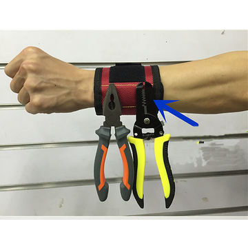 Magnetic Wristband with Flashlight - Meb Tools