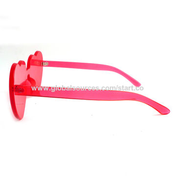 Buy Wholesale China Fashion Trend Heart Shape Unisex Party Sunglasses With  Plastic Frame, Uv 400 Protection Lens & Heart Shape Sunglasses at USD 0.5