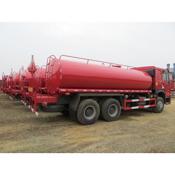 Water Sprinkler TruckWater Sprinkler Truck  