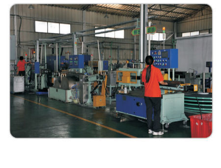 OEM High quality nitrile rubber seals custom molded rubber products supplier