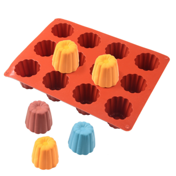 12PCS BPA Free Silicone Muffin Molds Baking Cake Pan Tray - China