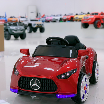 Les enfants de gros de la voiture électrique à quatre roues voiture jouet  bébé de commande à distance - Chine Voiture et jouet prix
