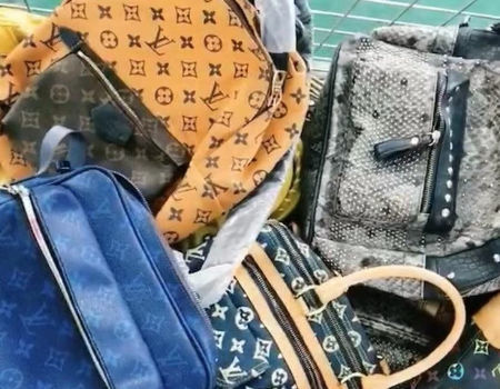 Lady Handbags Designer Famous Brands Colorful Used Clothing and Bags Bales  - China Used Bags and Second Hand Clothes price