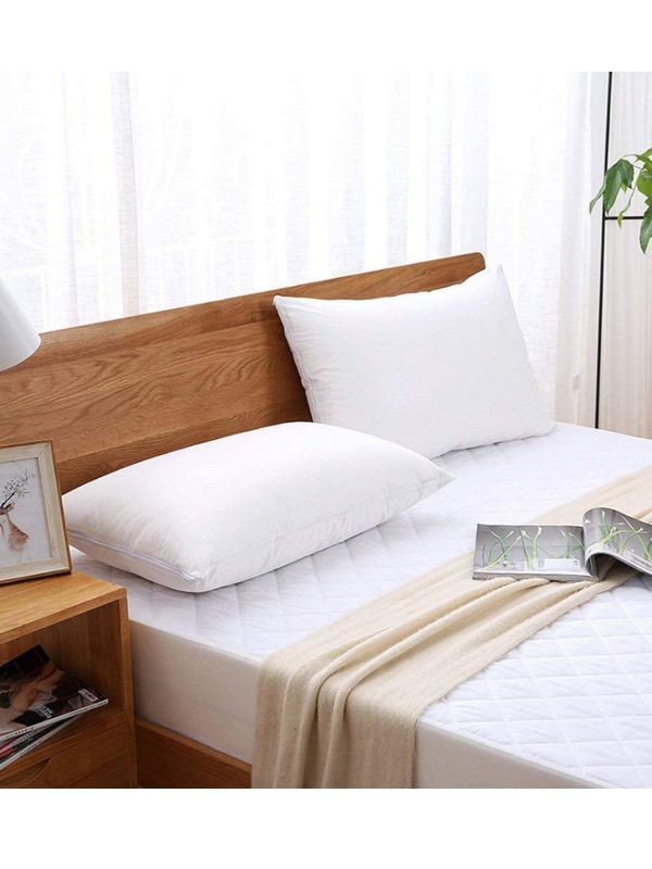 pillowcase protectors with zips