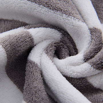 https://p.globalsources.com/IMAGES/PDT/B5166604309/coral-fleece-bath-towel.jpg