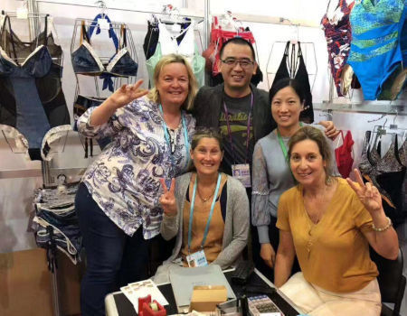 Women Simple Design Low Waist Laser Cut Plus Size Seamless Ice Silk Underwear  Women Thong $4.7 - Wholesale China Underwear at factory prices from  Shenzhen Twinkle Star Textile Co.,Ltd