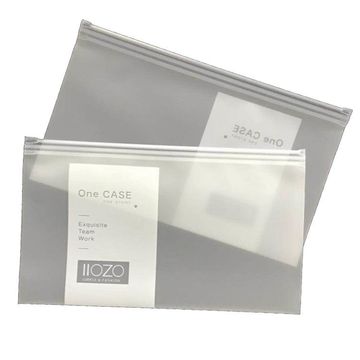 Frosted CPE EVA Custom Ziplock Clothing Bags Biodegradable Reclosable