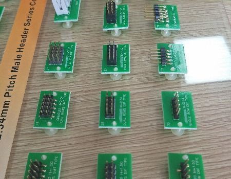 China Right angle pin headers, Dual-row and Right Angle, Male to Female ...