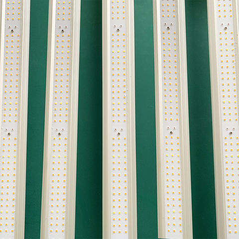 Luz led de crecimiento para invernadero de interior de espectro completo con estilo pulpo colgante de 240w