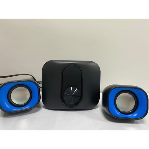 Altavoz Para Computadora 2.1 Subwoofer Estéreo Con Alimentación Por USB Altavoz Multimedia Con Cable Y Luz Led Rgb Para Computadora Portatil Nuevo Negro