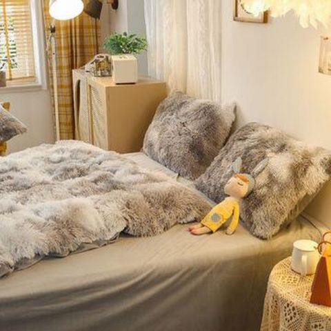 Faux Fur Duvet Cover Set - Shaggy Tie Dyed Duvet Cover - Luxury Ultra Soft Fluffy  Comforter Cover Bed Sets - China Long Plush Quilt and Tie Dyed Duvet Cover  Set price