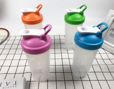 https://p.globalsources.com/IMAGES/PDT/B5191857904/Plastic-Protein-Shaker-bottle.jpg