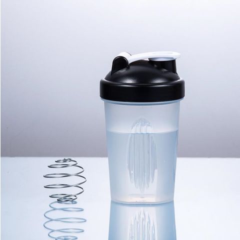 https://p.globalsources.com/IMAGES/PDT/B5191857928/Plastic-Protein-Shaker-bottle.jpg