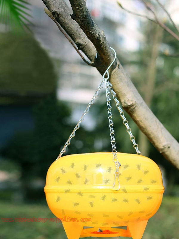 Yellow Plastic Solar Powered Electronic Pest Control Trap, For