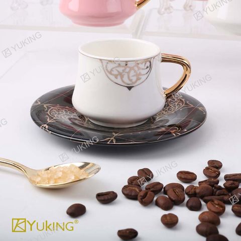 https://p.globalsources.com/IMAGES/PDT/B5194692869/tableware-ceramic-coffee-sets.jpg
