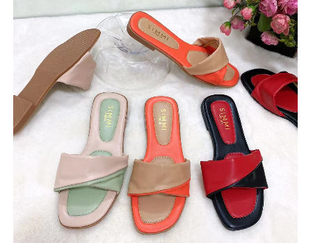 Wholesale Market Fashion Lady Shoe Ladies Luxury Sandal L''v Replicas of  Women Designer Slipper - China Indoor Slipper and Hotel Slipper price