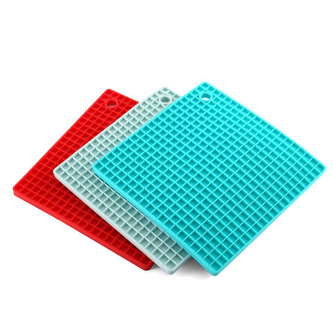 High Quality Silicone Placemat Drain Pad Insulated Table Mat Insulated  Drain Pad - China Silicone Pad and Silicone Table Mat price