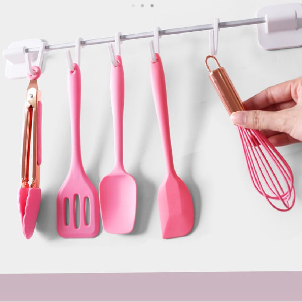 Buy Wholesale China 5 Pcs Baking Tools Pink Kitchen Utensils Heat-resistant  Baking Mini Silicone Spatula Set & Utensil Sets at USD 1.82