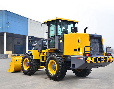 China 3 ton 4 wheel drive loader LW300FN with compact structure on ...