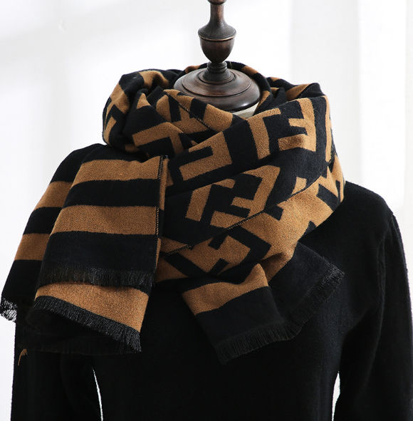 Replicas Cashmere Scarf Top Quality Wholesale Replica Designer Brand Ladies  Scarves Women Shawl Soft Shawls Scarves of Designer Scarf - China Designer  Scarf and Replica Scarf price