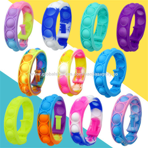 Bracelet anti-stress arc-en-ciel pour le contrôle des rats, exercice de décompression, bracelet en silicone musical à bulles pour les doigts