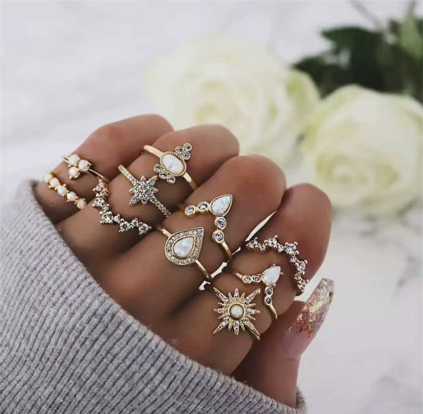 Moon Finger Ring for Women – Meraki Lifestyle Store