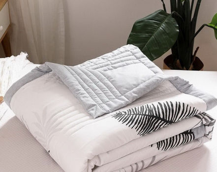 Summer Cooling Thin Quilt Air-conditioning Comforter Queen Size