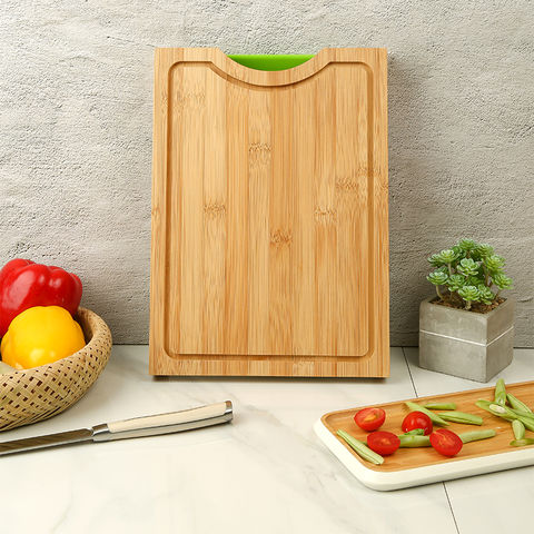 Bamboo chopping board with plastic tray