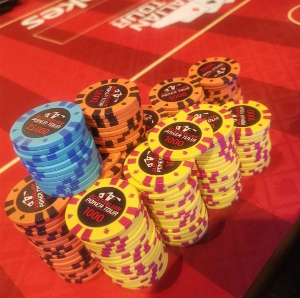 Bespoked 14G casino quality CLAY POKER CHIPS custom made, poker chip