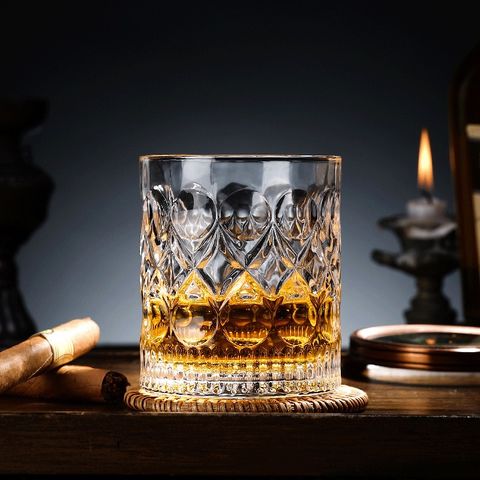 https://p.globalsources.com/IMAGES/PDT/B5205798687/Whiskey-Drinking-Glass.jpg