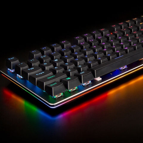 China Full size RGB Typewriter Gaming Keyboard Mechanical Keyboard on ...