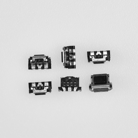Mini Interrupteur Bouton Poussoir Momentané pour PCB - 8 x 8 x 8 mm - Bleu  - Euro Makers