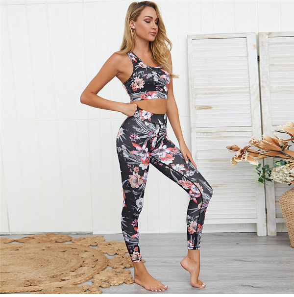 Activewear-Wholesale High Impact Quality Bra+Leggings with Warm Jacket Gym  Sets Woman Plus Size 3 Pieces Running Workout Sets - China Animal Print Yoga  Set and Seamless Yoga Set XL price