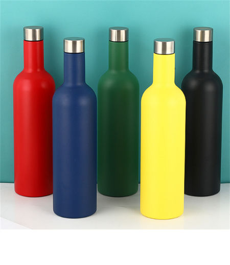 Buy Wholesale China Stainless Steel Water Bottle Bulk 25oz Wine Bottle  Shape Sports Insulated Water Bottle & Stainless Steel Water Bottle at USD  4.45
