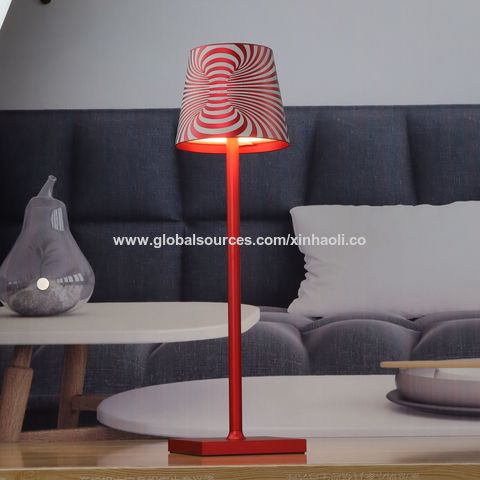 https://p.globalsources.com/IMAGES/PDT/B5211259731/touch-bedside-lamps.jpg