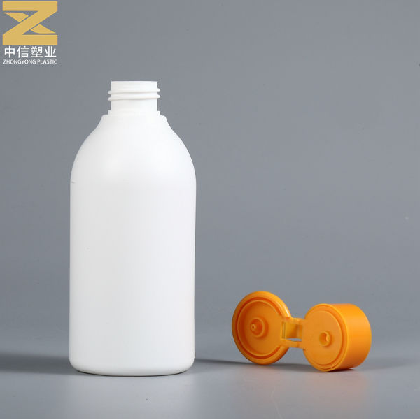 Eco-Friendly Squeeze Bottles