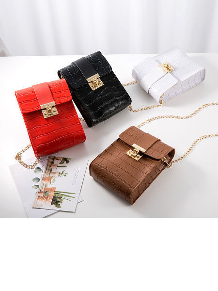 charles and keith bolsa supplier