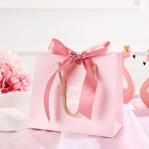 Shopping Bags Gift Bags Pink 2021 New Custom Makeup Packaging Beauty  Packaging Lovely Hot Stamping Coated Paper Recyclable - China Shopping Bag  and Gift Bag price