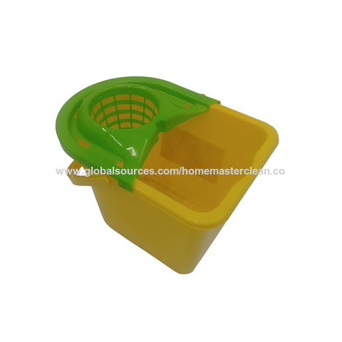 Buy Wholesale China Plastic Wall-mounted Portable Foldable Bucket Shrink  Bucket & Wall-mounted Foldable Bucket Shrink Bucket at USD 4